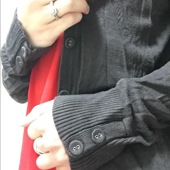 TEX by Max Azria (BCBG) light weight cardigan - Picture 2 of 3