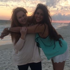 Meet your Posher, Casey