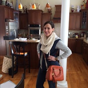 Meet your Posher, Corey