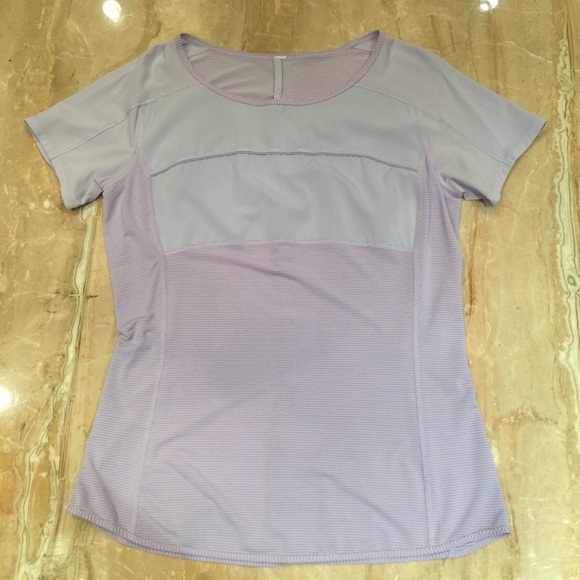 🎀Firm Price! 🎀 LULULEMON Workout Top