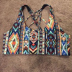⚠️PRICE DROP⚠️Aztec Print Sports Bra