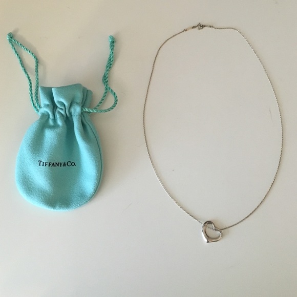 PRICE DROP!! Tiffany's Elsa Peretti heart necklace