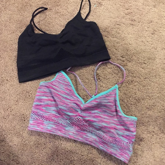 2 Bralettes