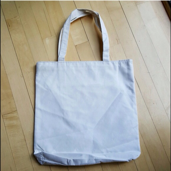 🇺🇸 Zippered Tote🇺🇸 - Picture 2 of 4