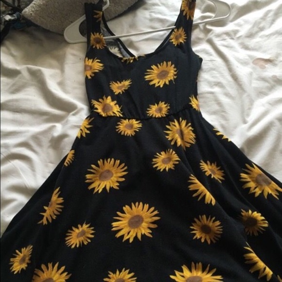 Pretty sunflower dress