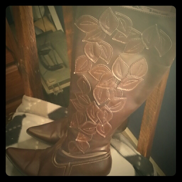 Boots - Picture 1 of 1