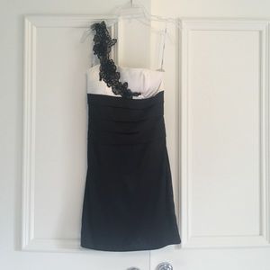B. Darlin black dress