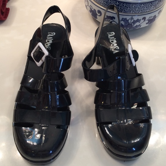 sz 9 Jelly Sandals  sz40