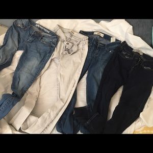 3 pairs Hollister skinny jean 1 pairs Hermosa jean