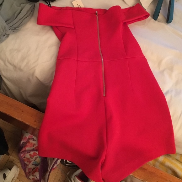 Red romper - Picture 3 of 3