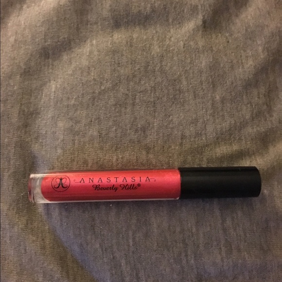 Anastasia Beverly Hills date night lip gloss