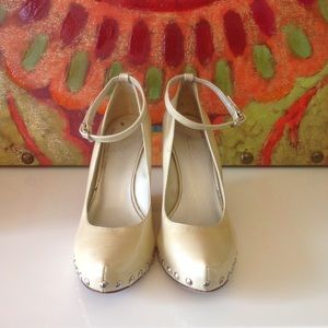 Aldo Iridescent Ivory Wedge
