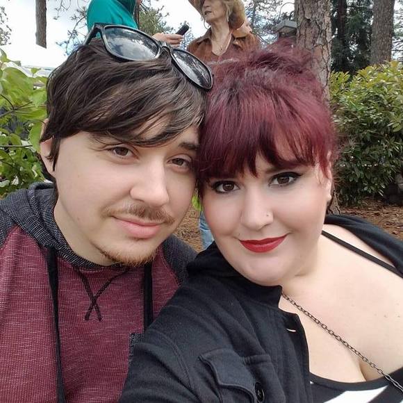 Meet your Posher, Krysten - Picture 1 of 1