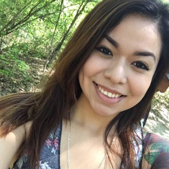 Meet your Posher, Christy