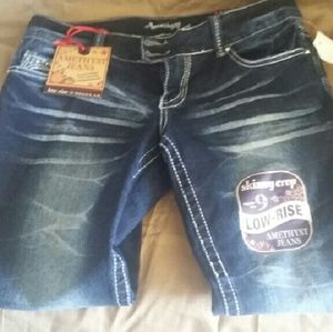 Low rise skinny crop jeans