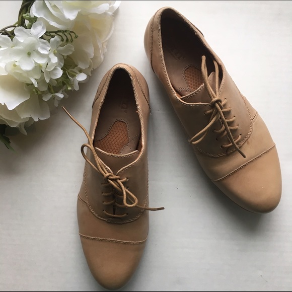 born oxford shoes