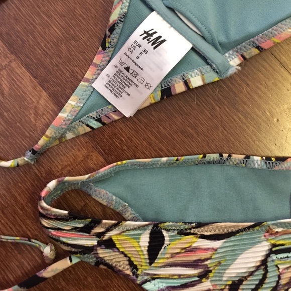 H&M patterned bathing suit - Picture 3 of 3