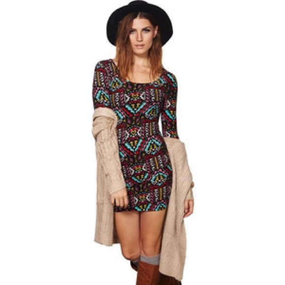 Soft Tribal Print Body Con Dress