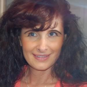 Meet your Posher, Elena