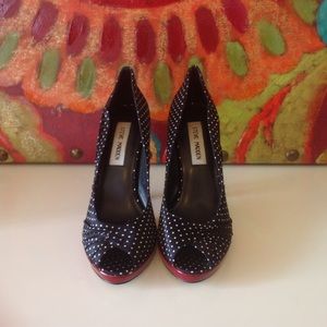 Steve Madden Black and White Polka Dot Pump