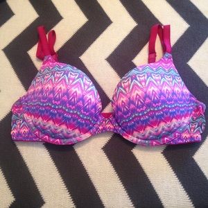 SALE‼️Victoria Secret 32C Bra‼️