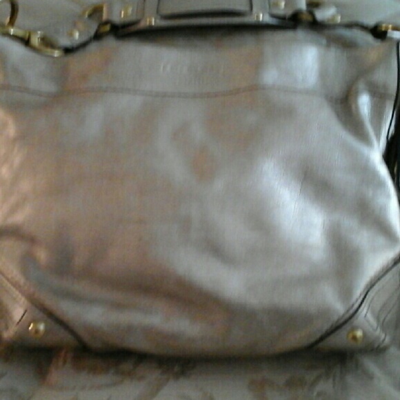 COACH  Metalic SILVER HANDBAG, MED TO SMALLER SIZE