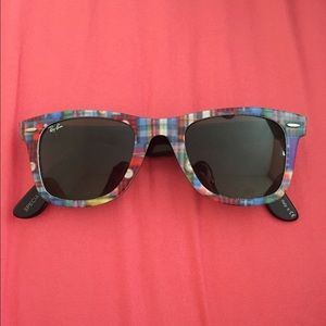 PATTERN RAY BANS LIMITED EDITION