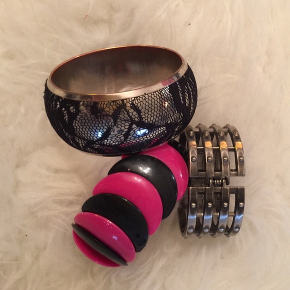 3 bracelet lot.