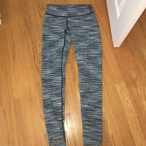 Zella blue patterned leggings