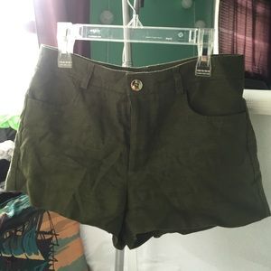 Forever 21 olive green shorts