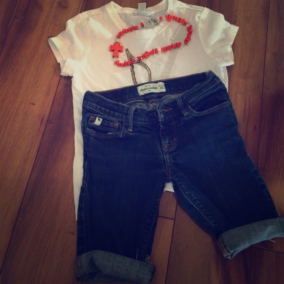 Abercrombie kids capris