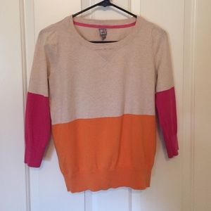 3/4 Sleeve Sweater - Size M