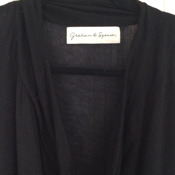 Graham and Spencer Black top - Picture 2 of 4