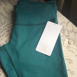 Lululemon Wunder Under Pant III