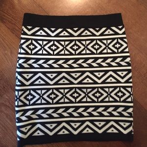 Aztec print tube skirt