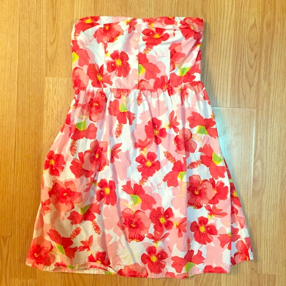 Adorable summer dress!
