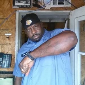 Meet your Posher, Damien