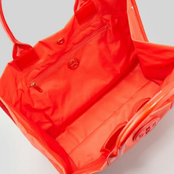 * SOLD * Authentic tory burch orange nylon tote - Picture 2 of 3