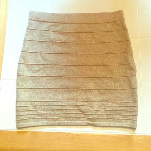 Gold sparkly pencil skirt