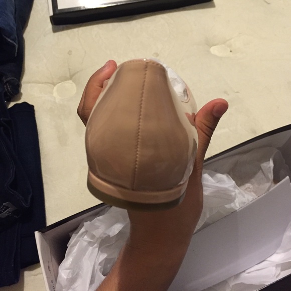 Flats - Picture 3 of 4