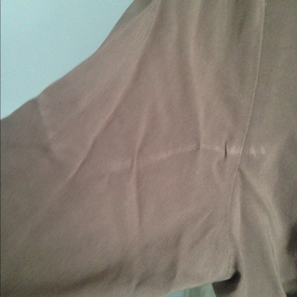 Defects - Picture 3 of 3