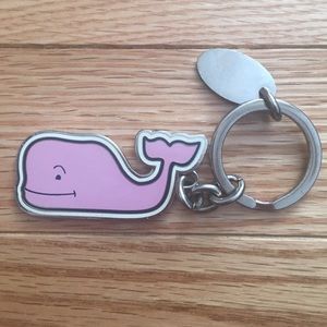 Vineyard vines keychain