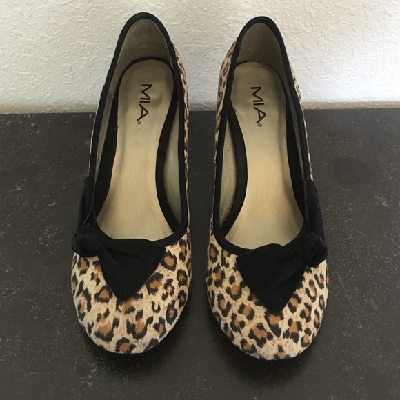 Mia leopard print pumps Sz8