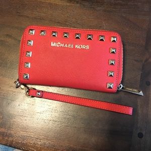 Michael Kors wallet / wristlet