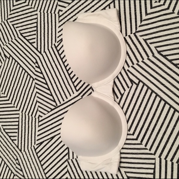 White Strapless Bra
