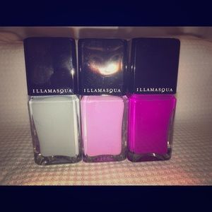 Illamasqua nail polishes. Raindrops, Harem, Stance