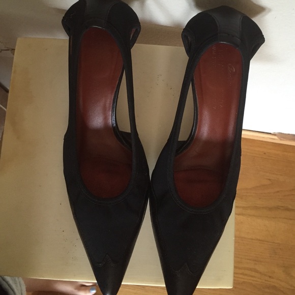 Pre-Loved Simple Yet Classy Heels. - image 4