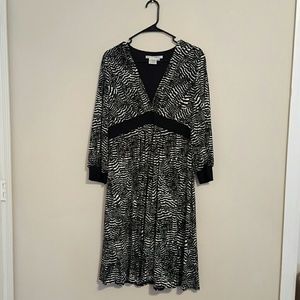Black and White patterned dress