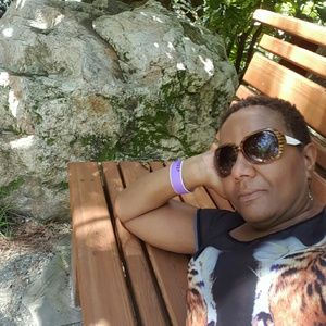 Meet your Posher, Dawn
