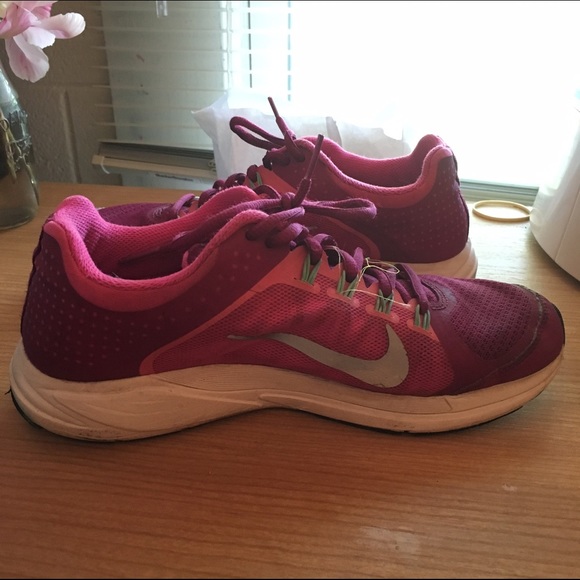 Nike Running/Training Shoes - Picture 2 of 4